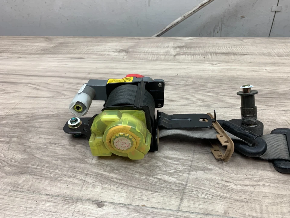 Carrete de cinturón de seguridad derecho pasajero Mazda Miata 2001-2005 fabricante original negro NB2 *LEER* Foto 4 de 4