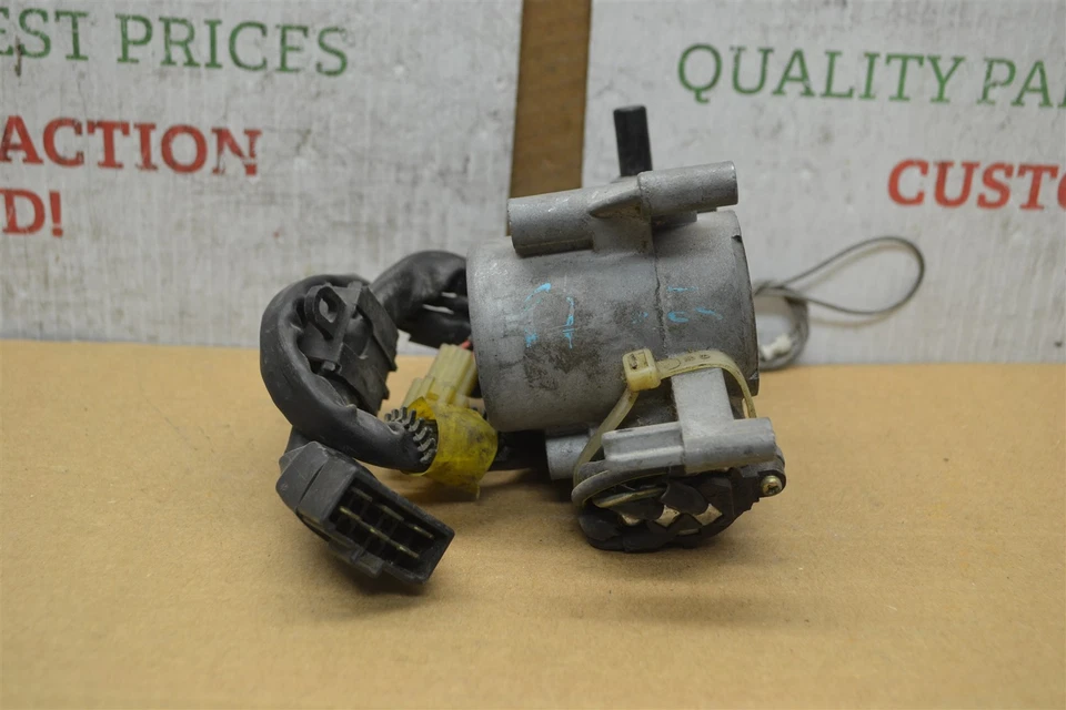 Interruptor de cilindro de bloqueo de encendido Toyota Celica 1985 con llave 45020222 59-4G9 Bx 1 Foto 3 de 4