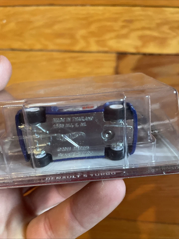 Hot Wheels Modern Classics Renault 5 Turbo - Marco de metal y pilotos reales - ¡Sellado! Foto 3 de 4