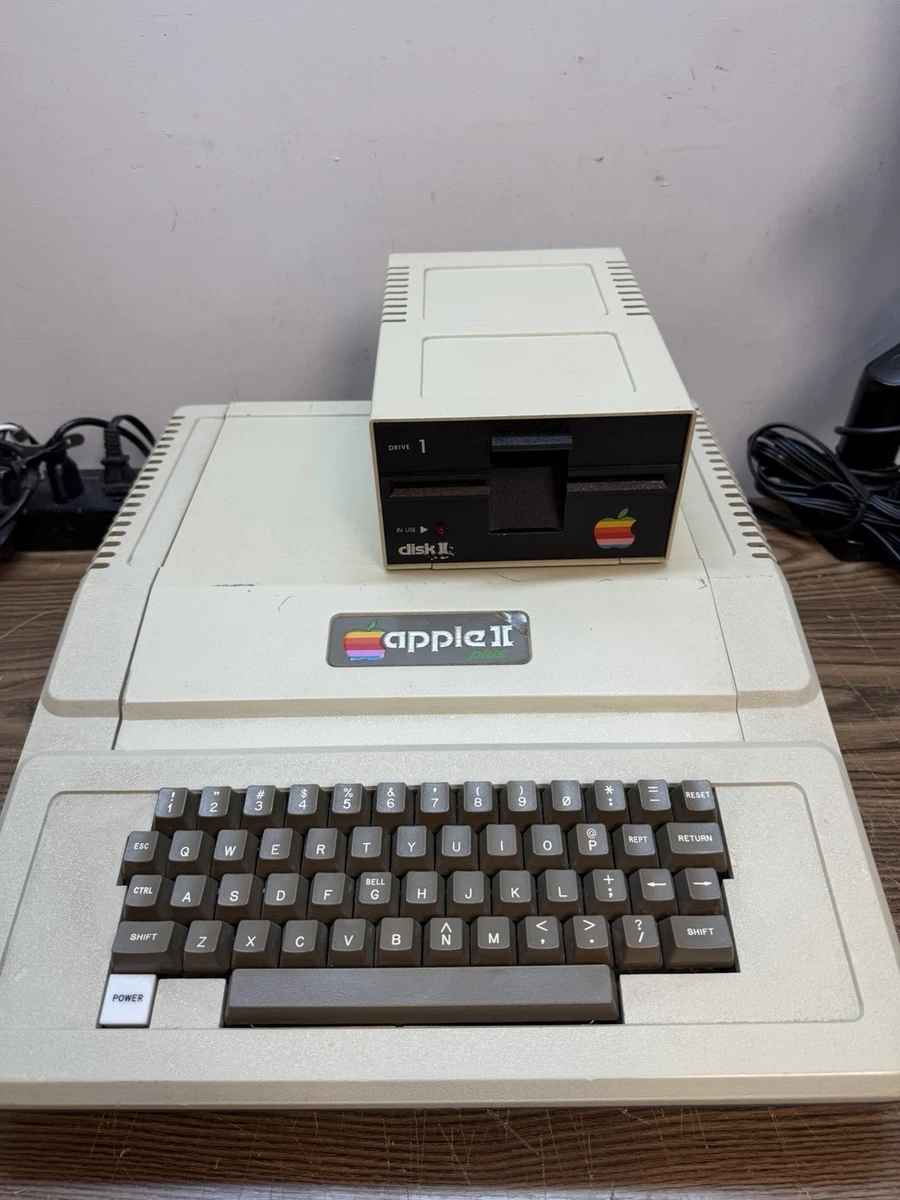 Apple II Plus Vintage Computers & Mainframes for sale - eBay