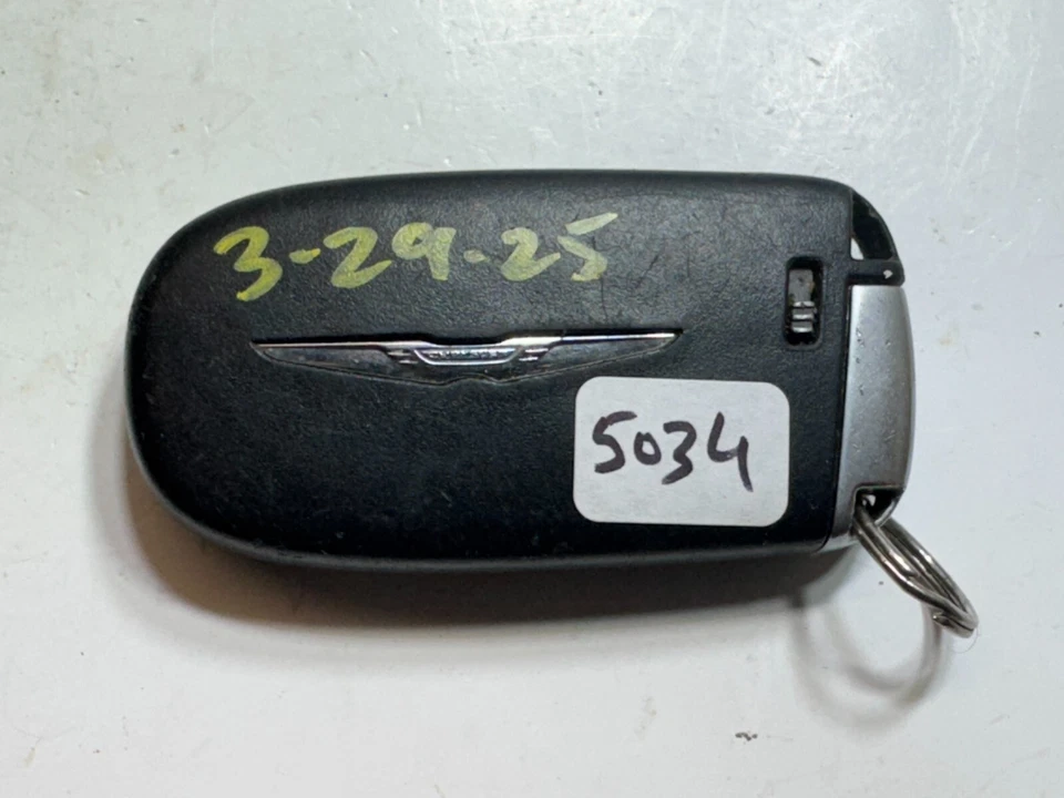2015-2017 DODGE CHALLENGER KEYLESS ENTRY REMOTE KEY FOB OEM - Image 2 of 2