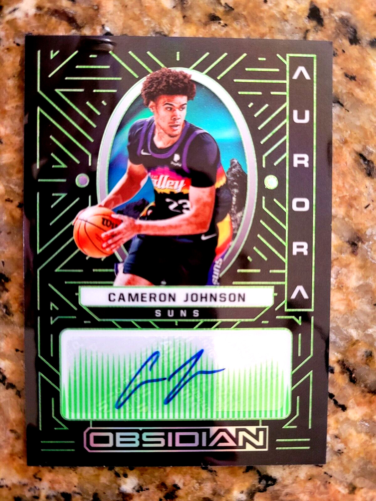 2021-22 Panini Obsidian Aurora Electric Etch GREEN Cameron Johnson Auto 19/25