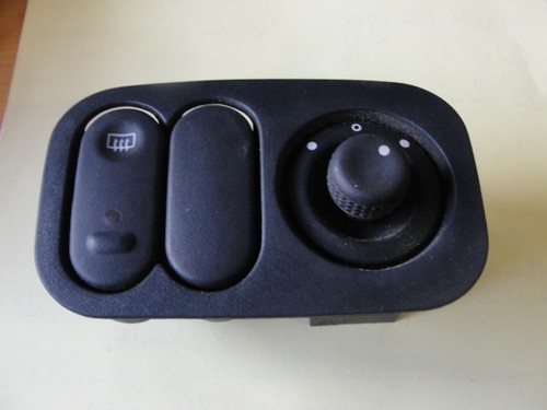 Renault Kangoo I Aussenspiegelverstellung 7700847433F HeckscheibenHeizung