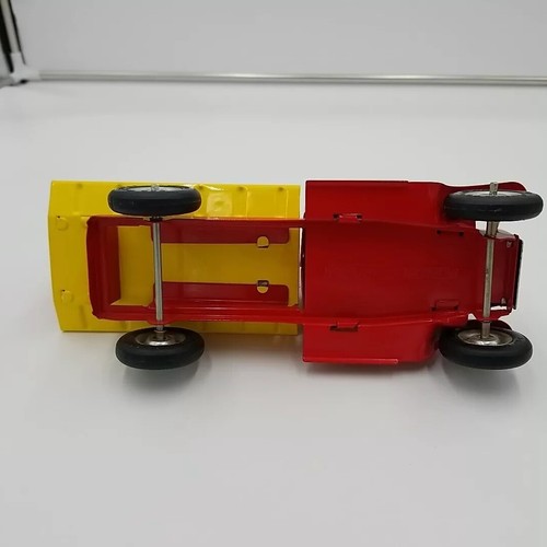 Reproduction Coca-Cola Delivery Metal Truck 1930s Style 2001 Metalcraft Gearbox - Picture 15 of 16