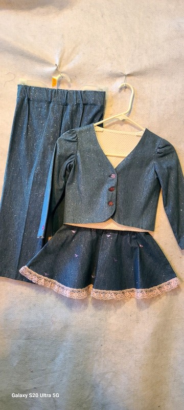 Girls Size 6 Sparkling Denim Jacket, Skirt And Pants