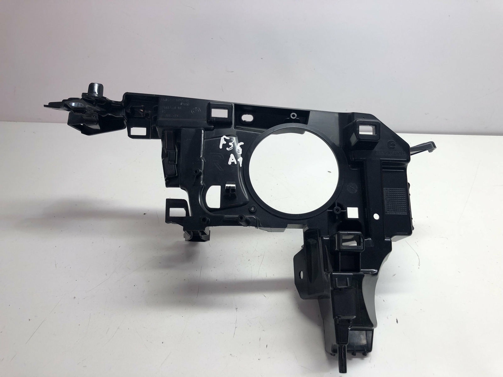 BMW 4 Gran Coupe F36 Front Right Shoulder Support 7309530 2015 RHD 