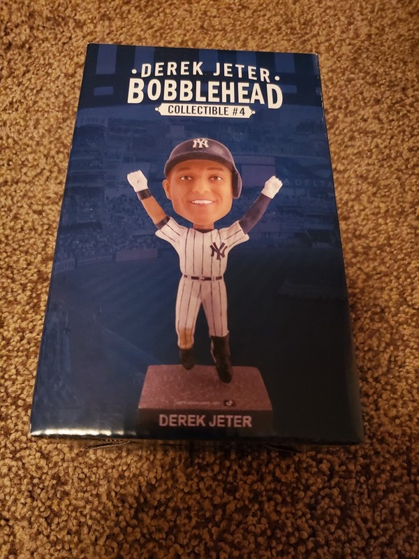 Derek Jeter Final Hit Bobblehead SGA 9/25/24 Yankees Giveaway 10 Year Anniversar