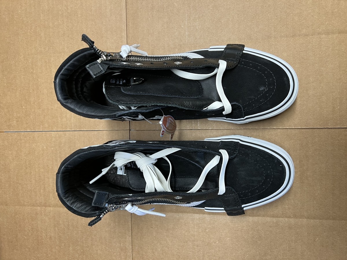 Vans Sk8-Hi x END. x Mastermind Japan Black/ White Vans Sk8-Hi x END. x Mastermind Japan Black/ White
