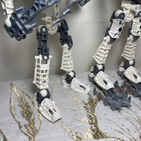 Set Of 2 LEGO Bionicle Toa Metru Toa Nuju (8606) Complete Figure - No packaging