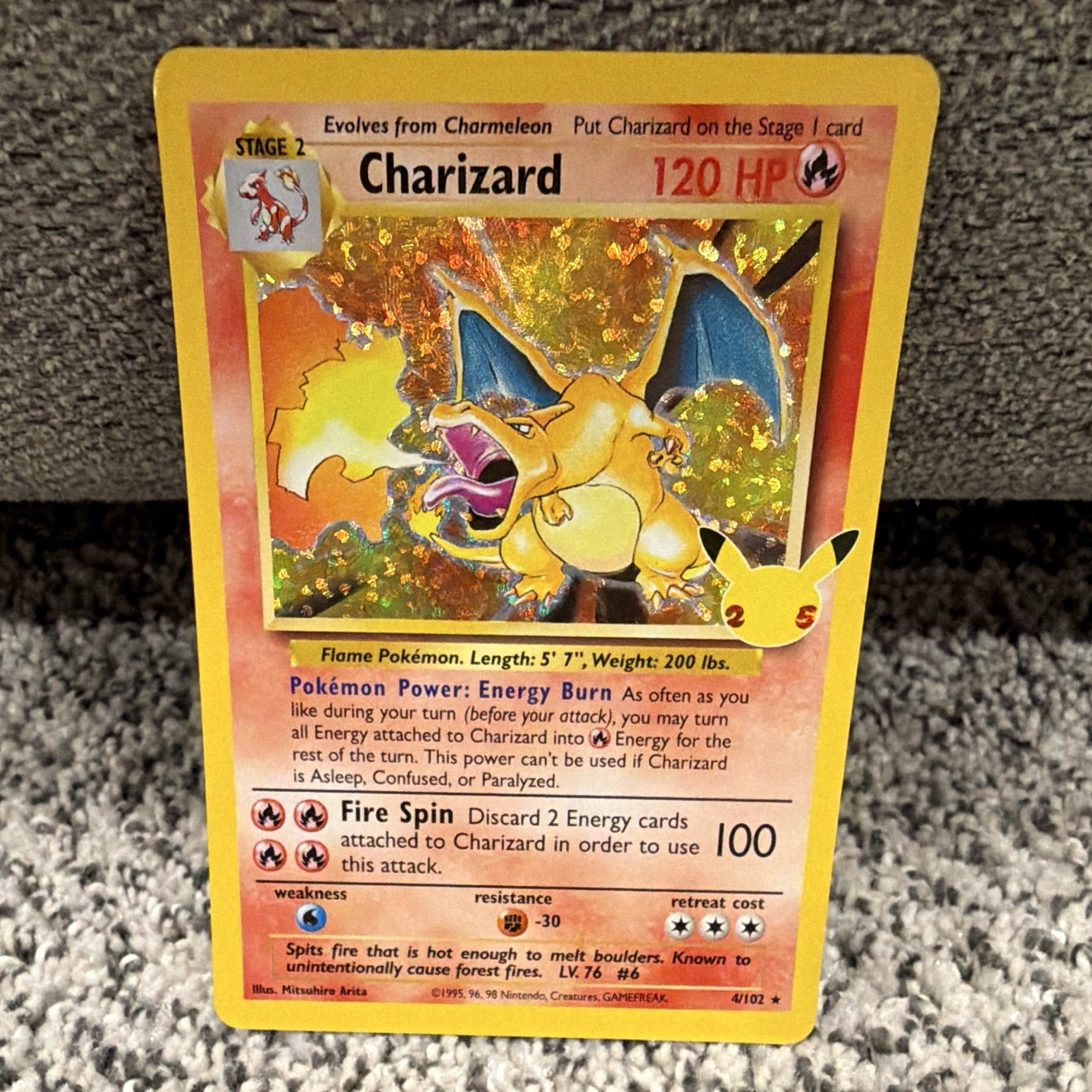 Charizard 4/102 Base Set Holo Holo Rare 120 HP English 1999 Pokémon TCG