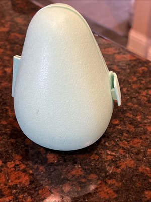 Tupperware Forget Me Not Avocado Keeper Hinged -Mint Green- Keep Fresh Storage