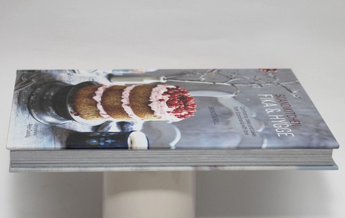 FIKA & HYGGE Comforting Cakes & Bakes Scandinavia With Love - 2016 HC Coockbook - Imagen 4 de 8