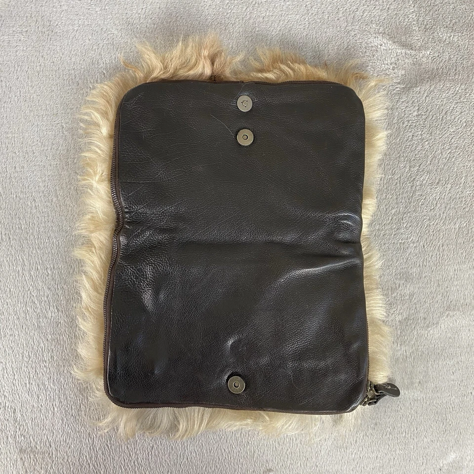 UGG Australia Collection Woman's Clutch Purse Brown Sheepskin Zip Leather - Image 3 of 4