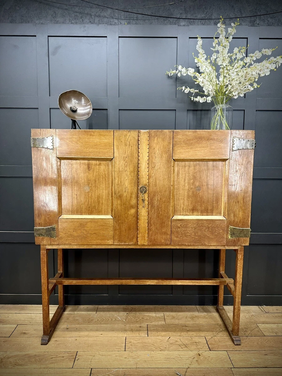 Arts and 2024 crafts oak sideboard
