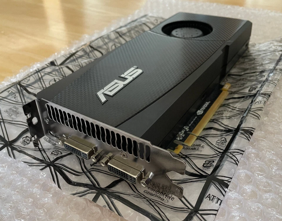 [Refurbished] NVidia GeForce GTX470 1.25GB GDDR5 PCI-E Graphics Card - Image 3 of 4