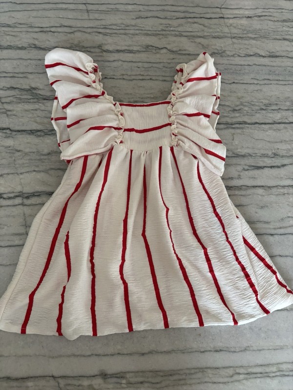 Zara Girls Creamy White and Red Striped Flutter Sleeve Dress Size 3-4 Years