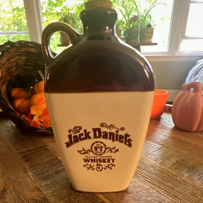 Jack Daniel's Old No. 7 Tennessee Whiskey Jug Decanter w/Cork Brown/White EUC