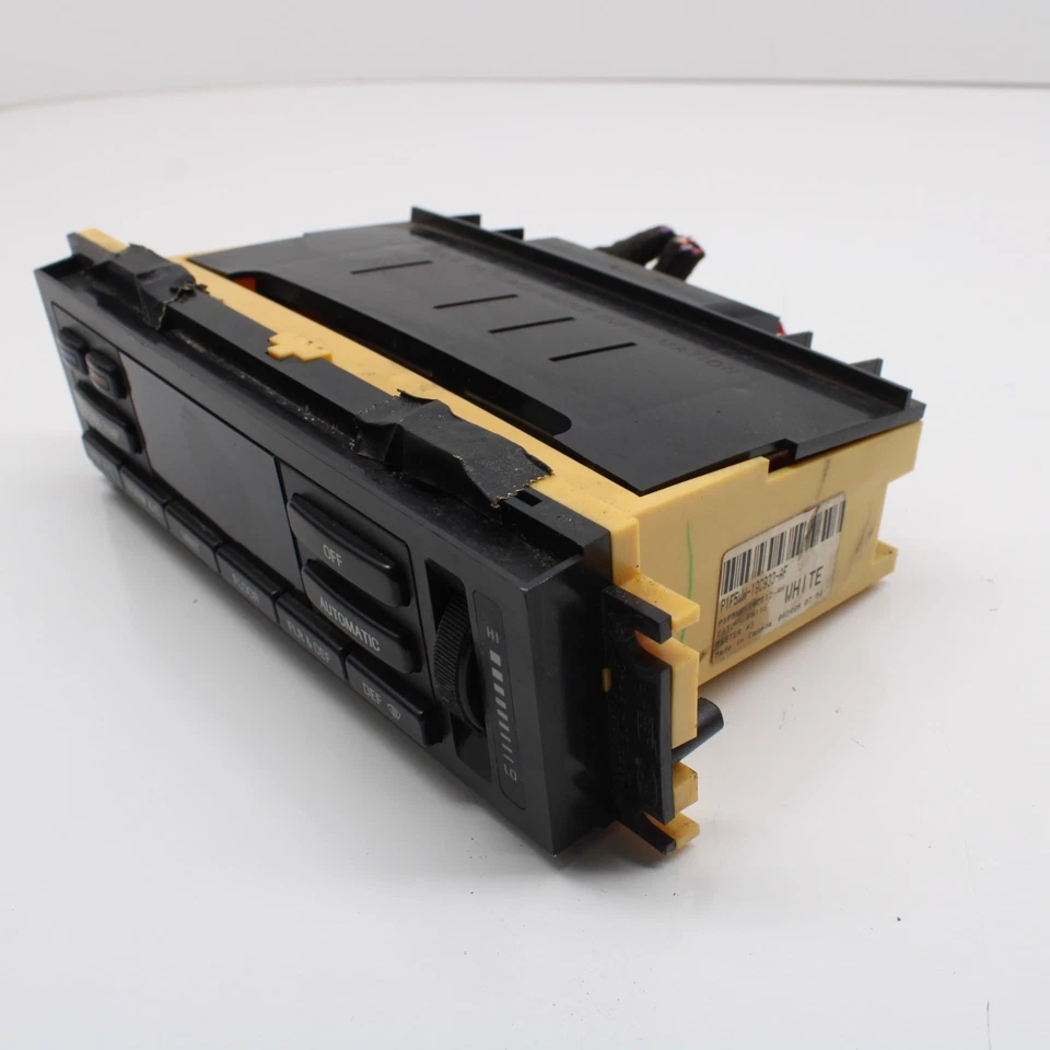 Módulo de control climático temperatura calor aire acondicionado Lincoln Town Car 1995-1997 PMF5VH-19C933-AF Foto 3 de 4