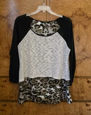 POEME by CITRON ~ KNIT ANIMAL PRINT ANGLED HANKERCHIEF TOP ~ XL