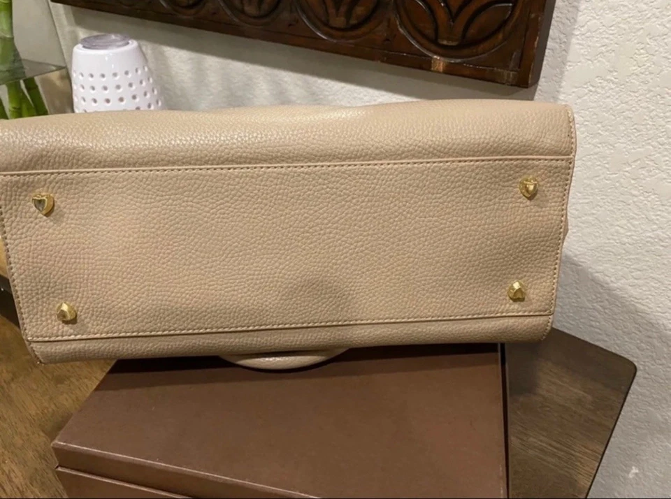 Samantha Vega Leather Shoulder Bag Tan - Image 4 of 4