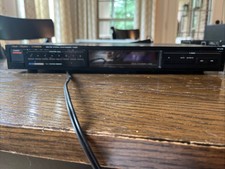 Fisher Studio Standard FM-273 AM/FM Stereo Synthesizer Tuner 1980s Working
