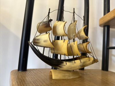 VINTAGE GENUINE COW HORN MODEL SAILING SHIP COW HORN GALLEON UK