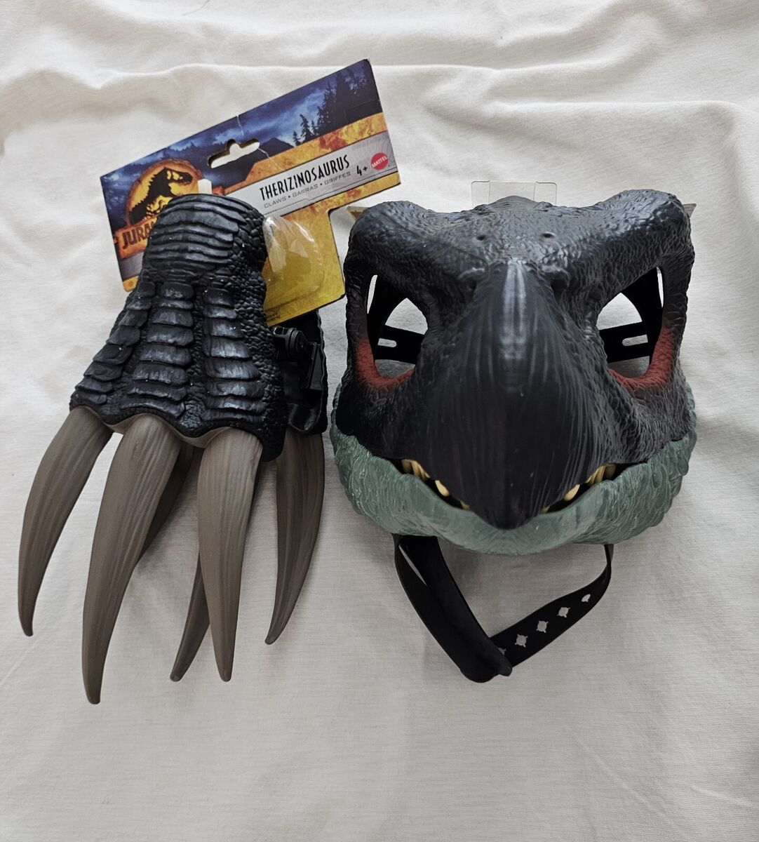 Therizinosaurus 1/2 Mask – Jurassic World 3 Dominion Therizinosaurus 1/2 Mask – Jurassic World 3 Dominion
