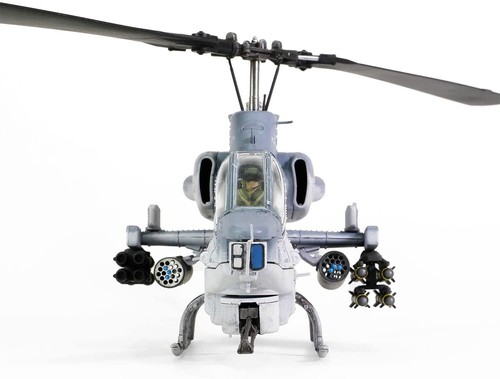 FORCES OF VALOR - BELL AH-1W Whiskey Cobra - U.S. Marine Corps attack helicop... - Picture 2 of 19