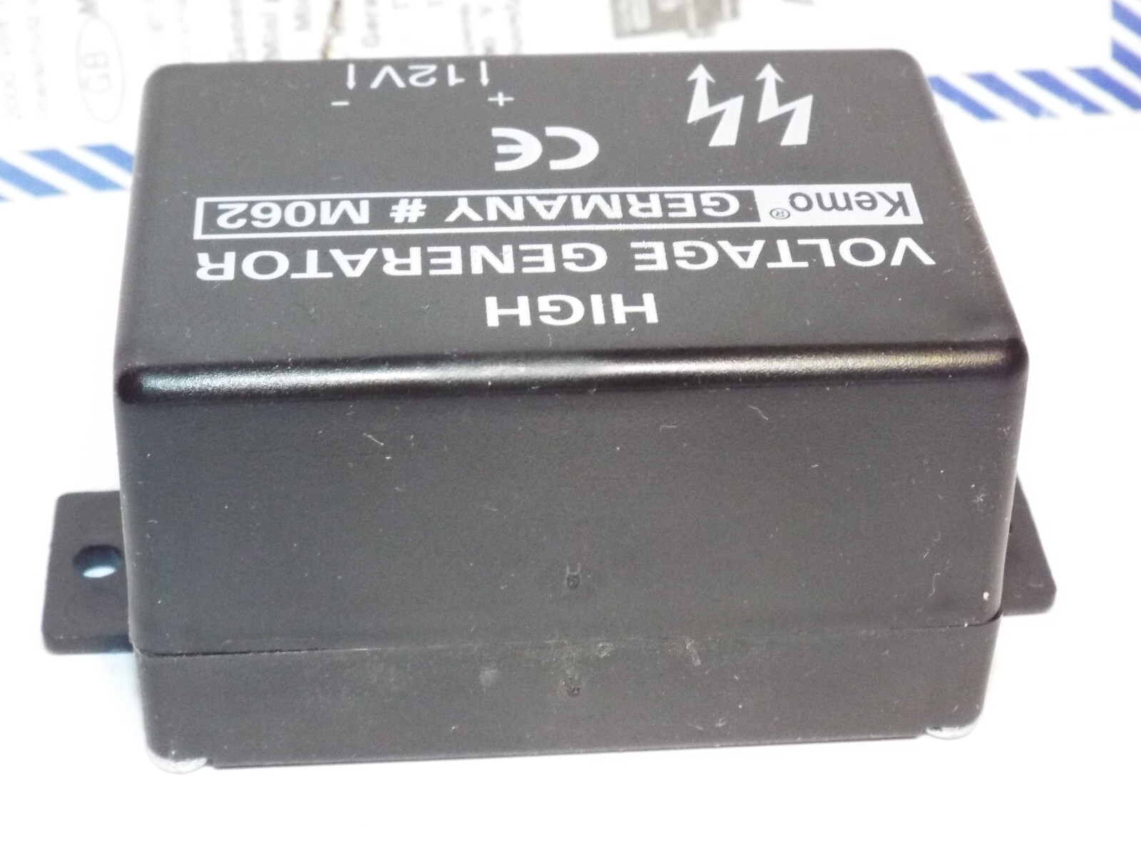 KEMO M062 Small Animal Electric Fence Generator High 2000 Volt pulse