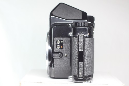 AS IS Pentax 6x7 67 Eye Level Medium Format Film Camera Body Only Made In Japan - Picture 3 of 16