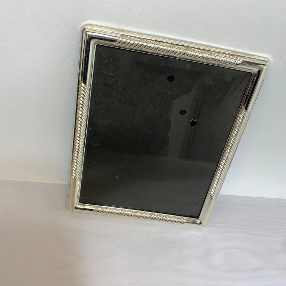 Philip Whitney LTD Silver Plated Picture Frame  8x10 Home Decor - Image 2 of 4