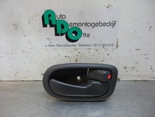 Porte avant et accessoires Daihatsu YRV