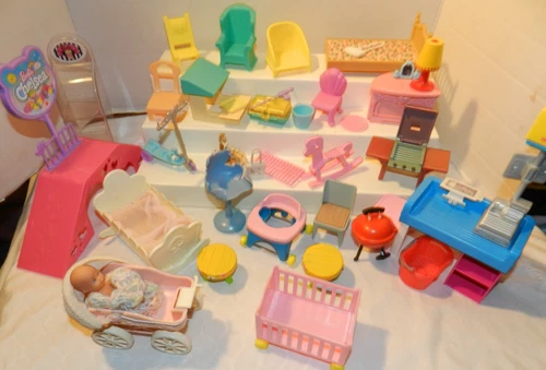 Vintage Mattel Barbie  Furniture & Store Accessories Lot for Kelly  & Chelsea