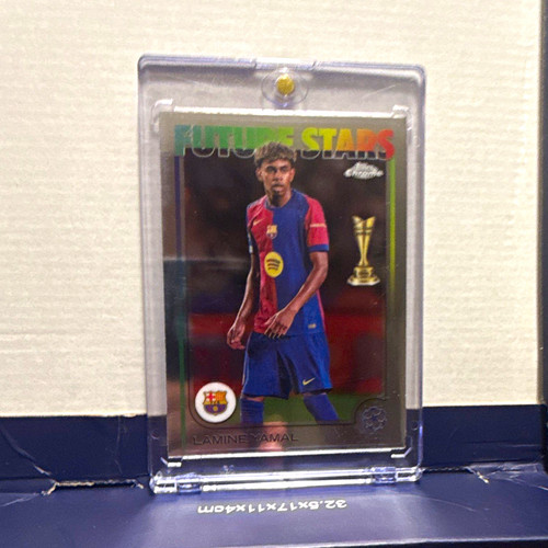 Topps Chrome UEFA Future Stars Lamine Yamal #27 Insert FC Barcelona