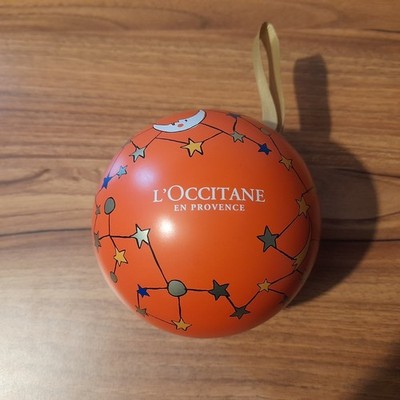L'Occitane en Provence (Weihnachten Kugeln selbst füllen) Metalldose Ornament