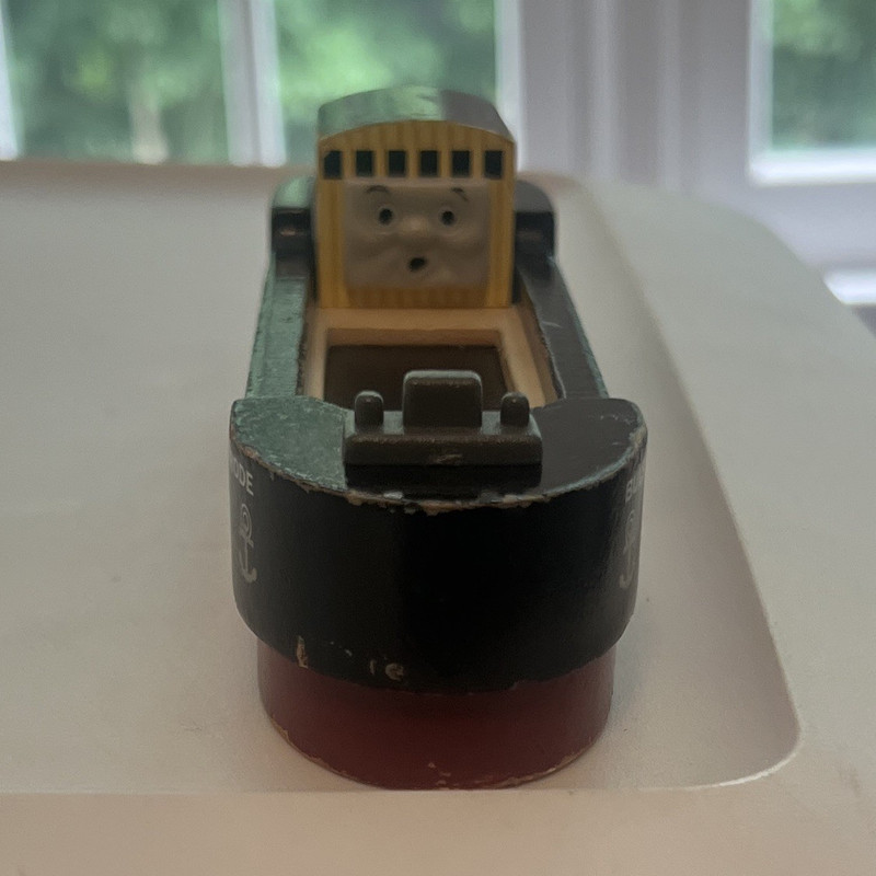 Learning Curve Bulstrode Boat Toy Figure Black/Red MPN 29714