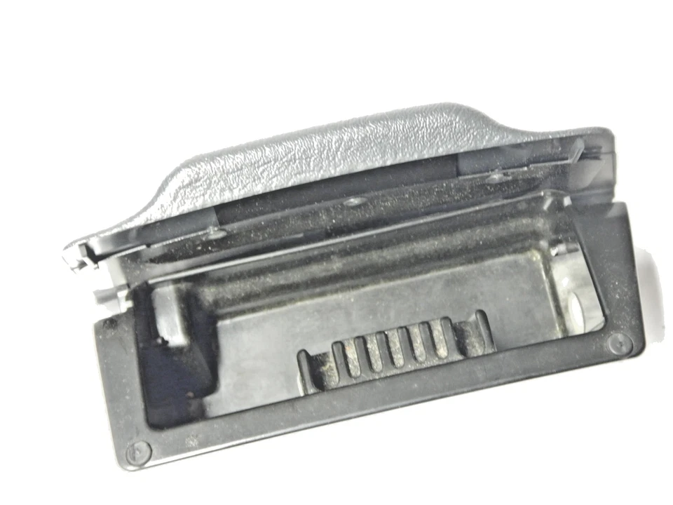 91 1992 1993 1994 1995 Saturn SL1 SL2 SL Cigarette Ashtray Ash Tray Coin holder - Image 4 of 4