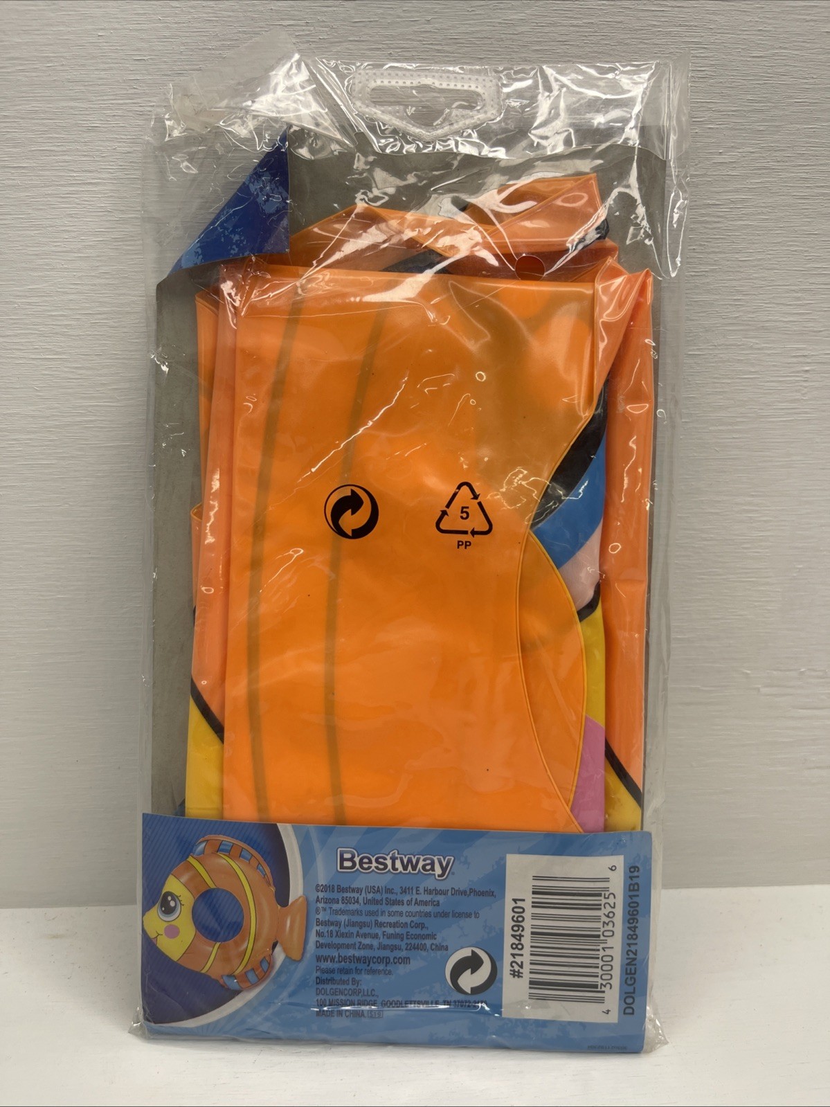 H2O Go Fish Swim Ring. New