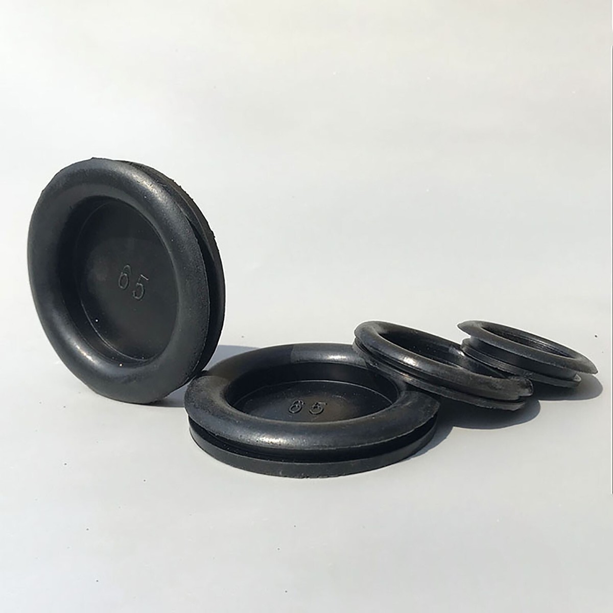1 4 Inch Solid Rubber Hole Plugs For Sheet Metal Panels 50-Pack 1/4 ...