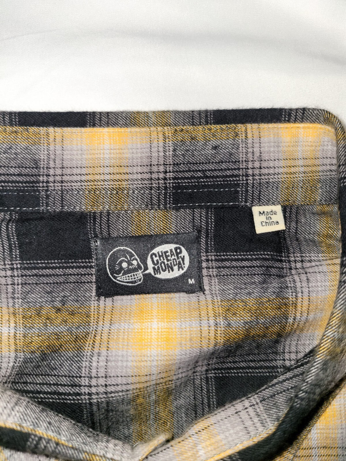Cheap Monday Plaid Flannel Yellow Black  Button Down Long Sleeve Shirt Size M image 5
