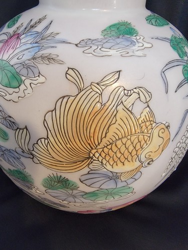 PORCELAIN CHINA VASE, QIANLONGN , contemporary PRESTINE CONDITION! - Picture 17 of 17