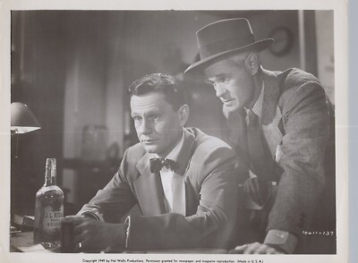 Wendell Corey + Paul Kelly in The File on Thelma Jordon (1949)   Photo K 508