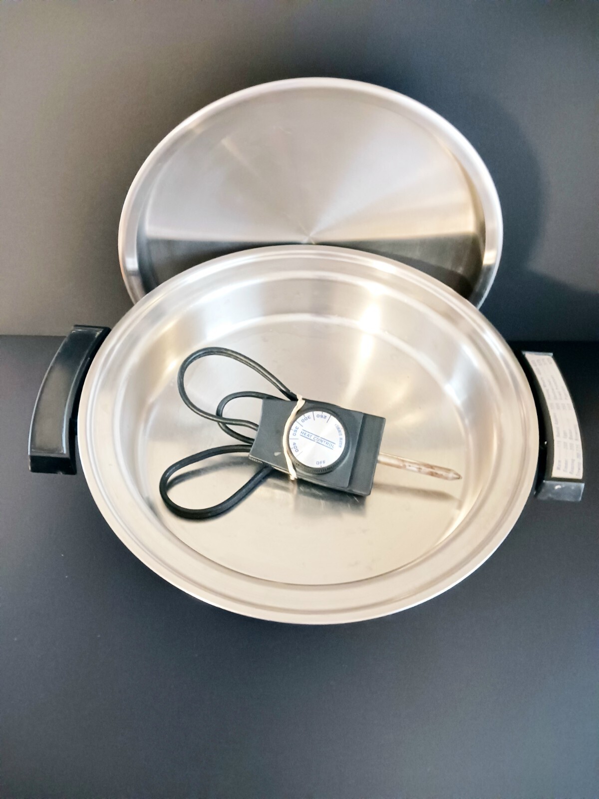Townecraft Electric 11" Fry Pan Liquid Oil Core Skillet 17450 W/Lid (Working) eBay