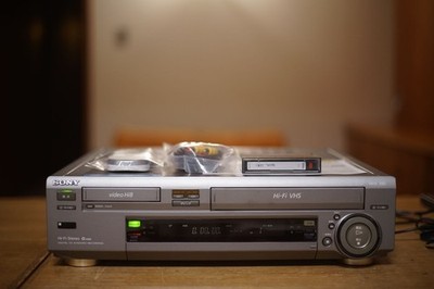 SONY WV-H5 VHS / Hi8 Video Cassette Deck Player RCA S-Video 1990s Japan Exc