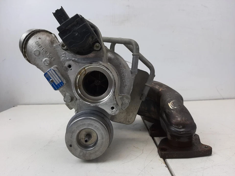 Volvo V60 Cross Country T5 2020 tracción trasera turbo y colector 314598415 Foto 4 de 4