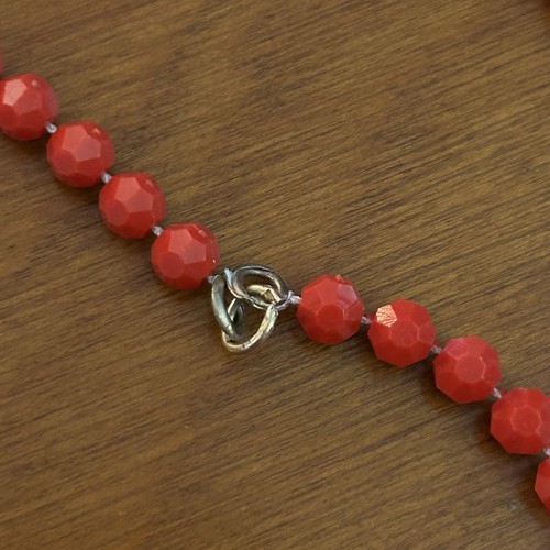 Vintage Cherry Red Necklace Bead Art Deco Retro 58” - Picture 3 of 3