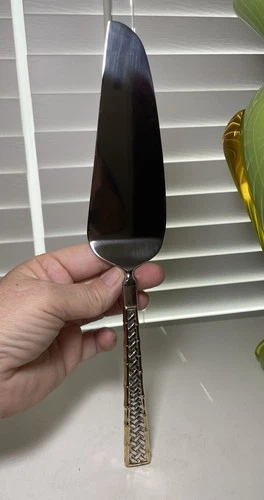 Golden Tradewinds by International Sterling Handel  Pie Server  11"