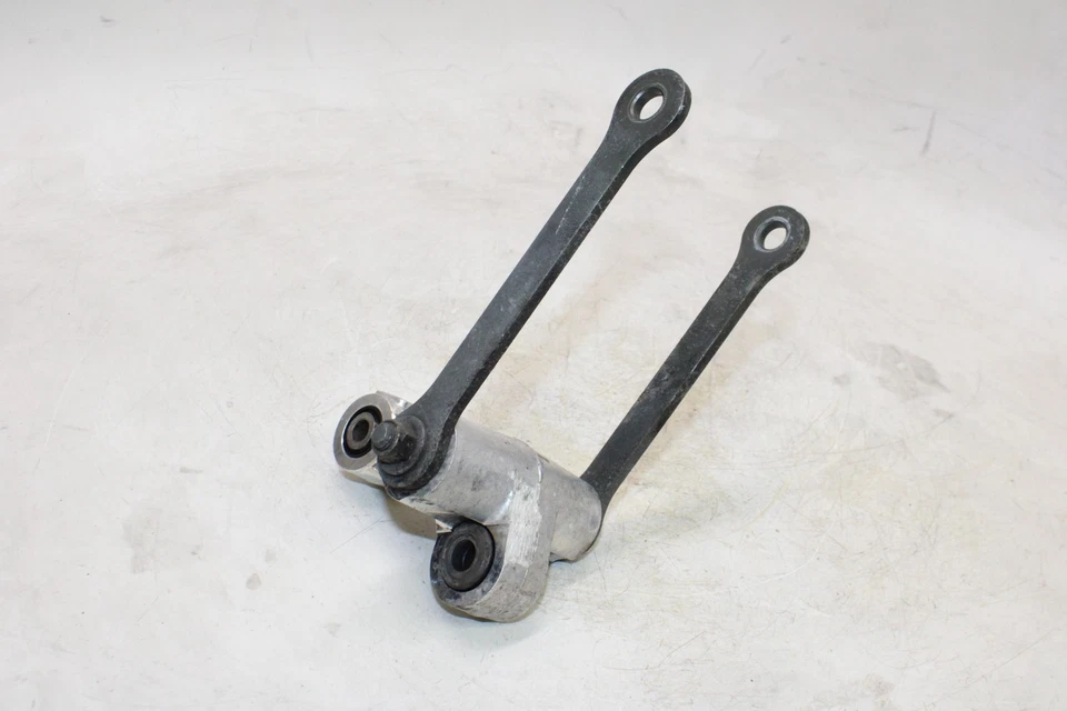 Yamaha FZR600R 1996 OEM Dogbone trasero enlace de amortiguación Foto 3 de 4