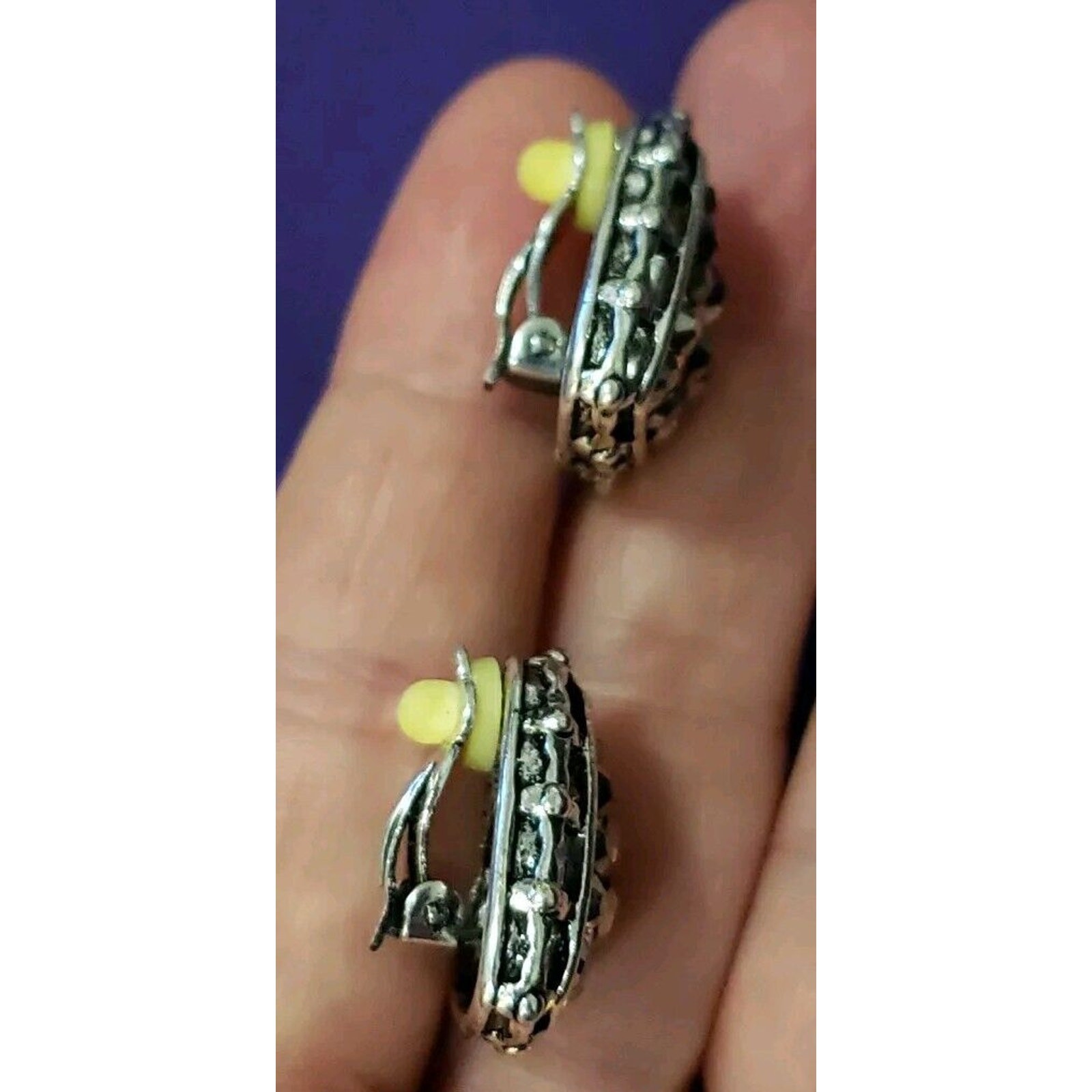 Silver Tone Triangular Shaped Clip On Earrings Wi… - image 5