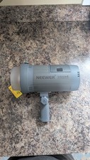 NEEWER Vision 4 300W Outdoor Studio Flash Strobe Light - With Remote Trigger